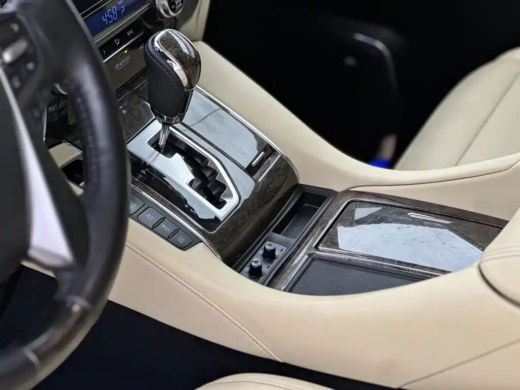 Toyota Vellfire 2019 — фото 15