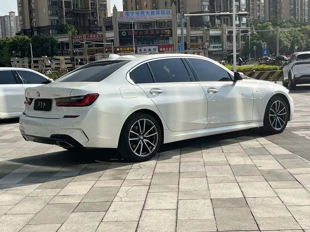 BMW 3 Series 2020