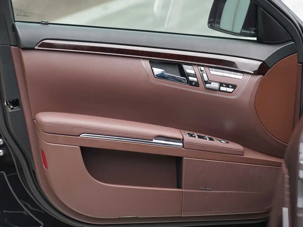 Mercedes-Benz S-Class 2012 — фото 17
