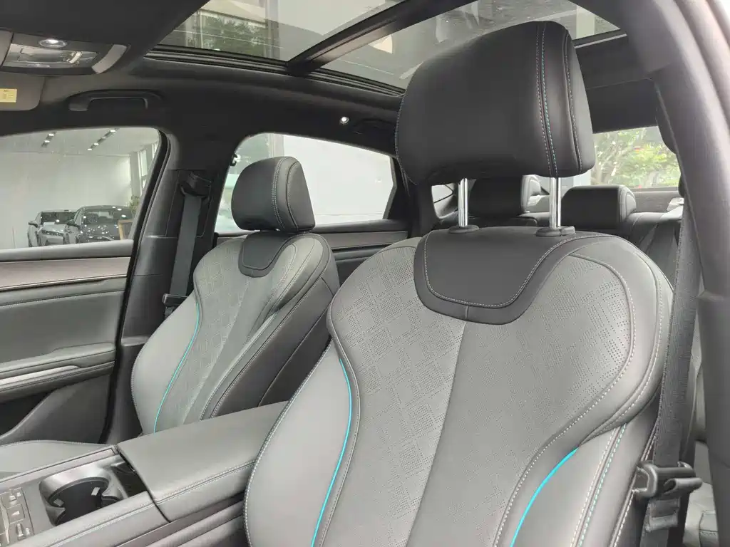 BYD Qin L 2025 — фото 12