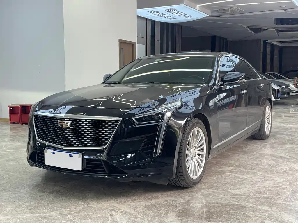 Cadillac CT6 2022 — фото 1