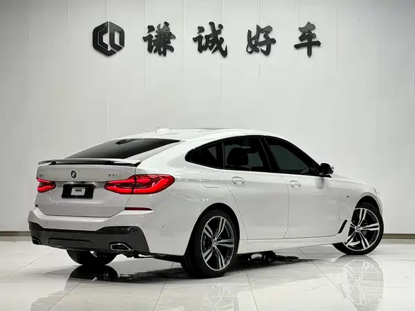 BMW 6 Series GT 2021