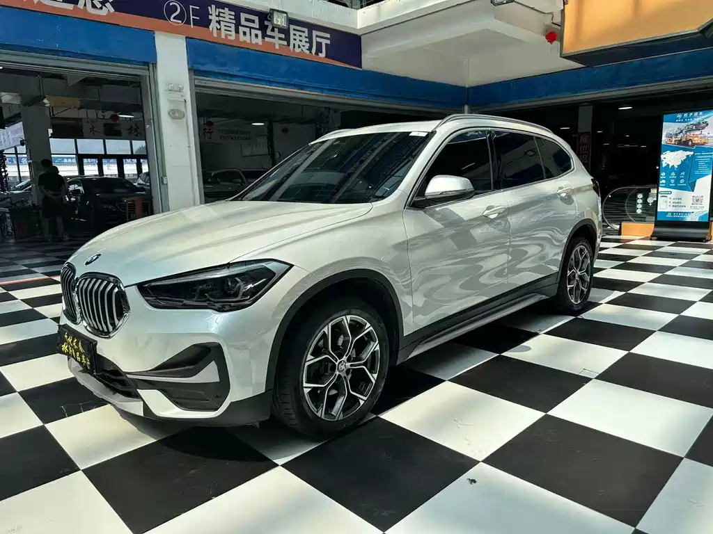 BMW X1 2022