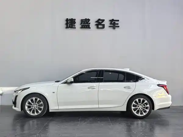 Cadillac CT5 2022