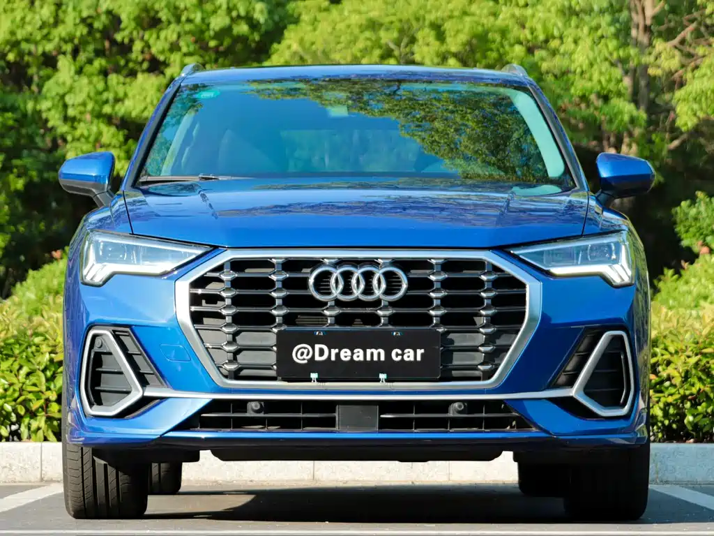 Audi Q3 2019 — фото 2