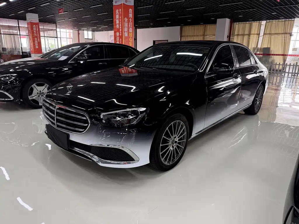 Mercedes-Benz E-Class 2022