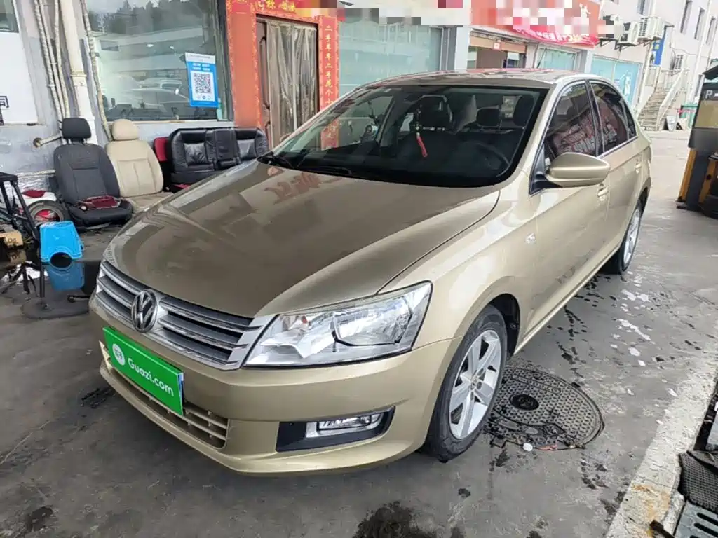 Volkswagen Santana 2014
