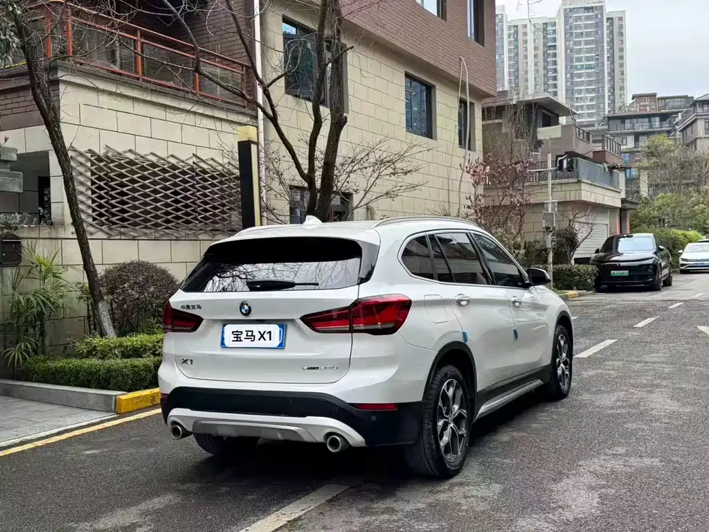 BMW X1 2022 — фото 9