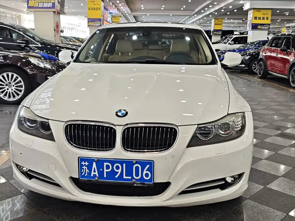 BMW 3 Series 2012 — фото 2
