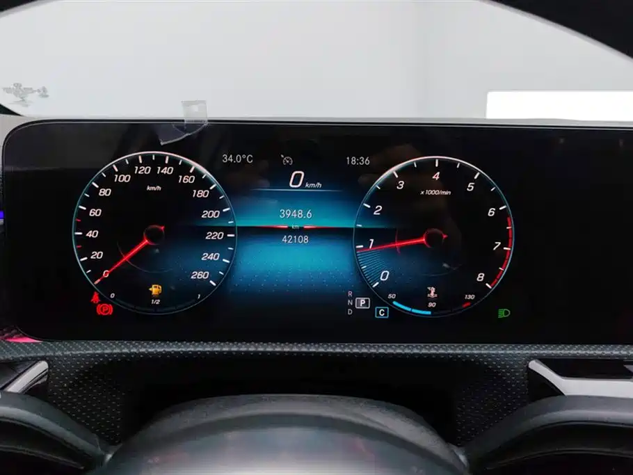 Mercedes-Benz A-Class 2022 — фото 14