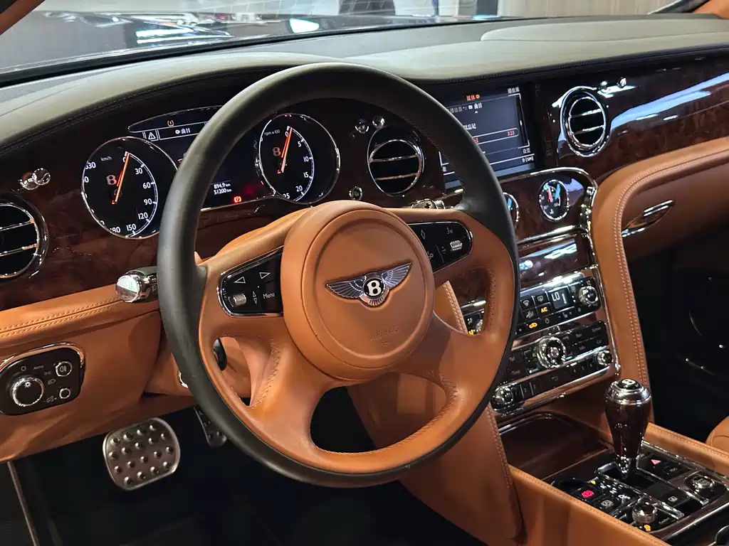 Bentley Mulsanne 2013 — фото 9