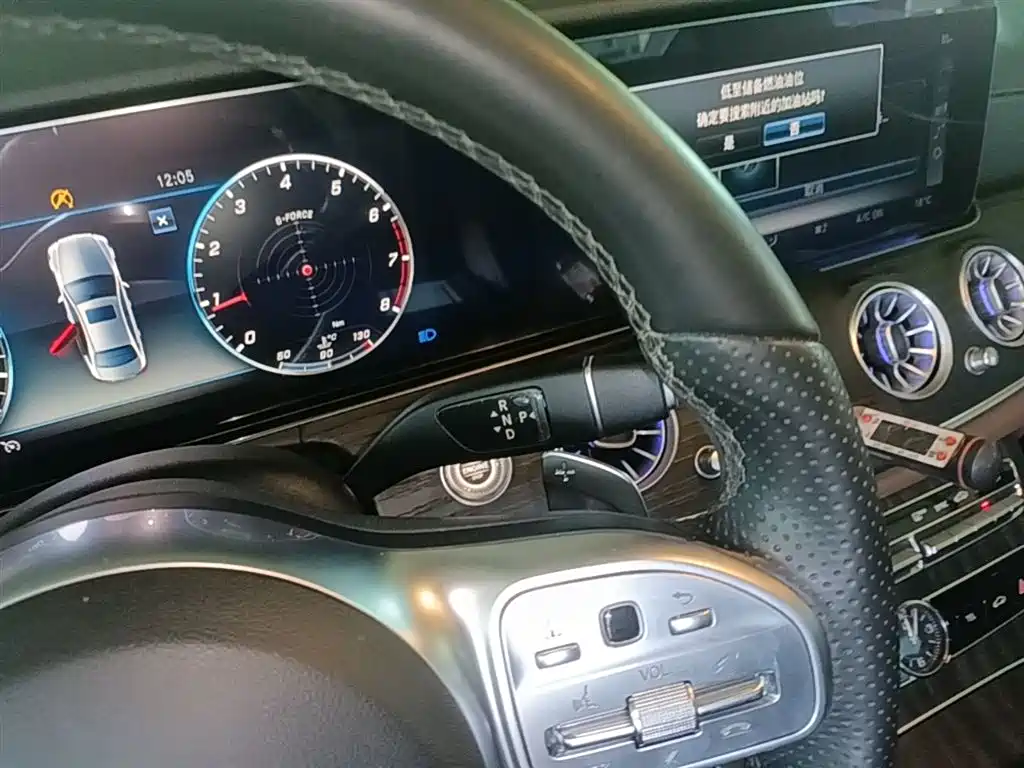 Mercedes-Benz E-Class 2019 — фото 14