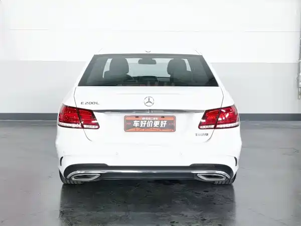 Mercedes-Benz E-Class 2015
