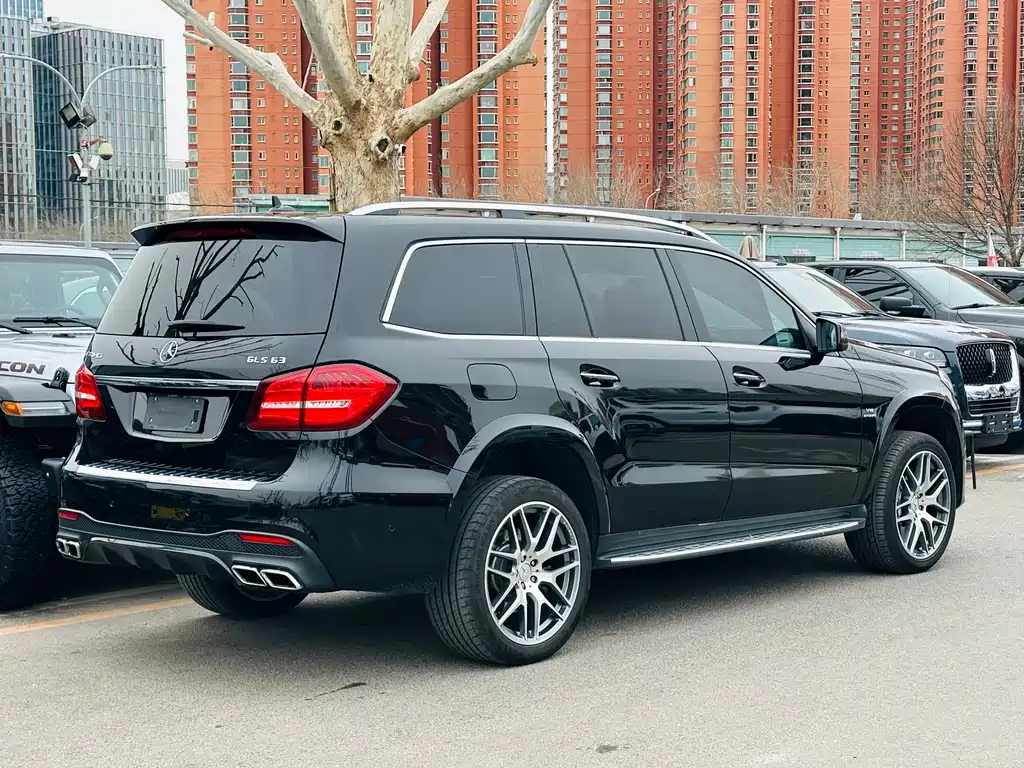 Mercedes-Benz GLS AMG 2016 — фото 4