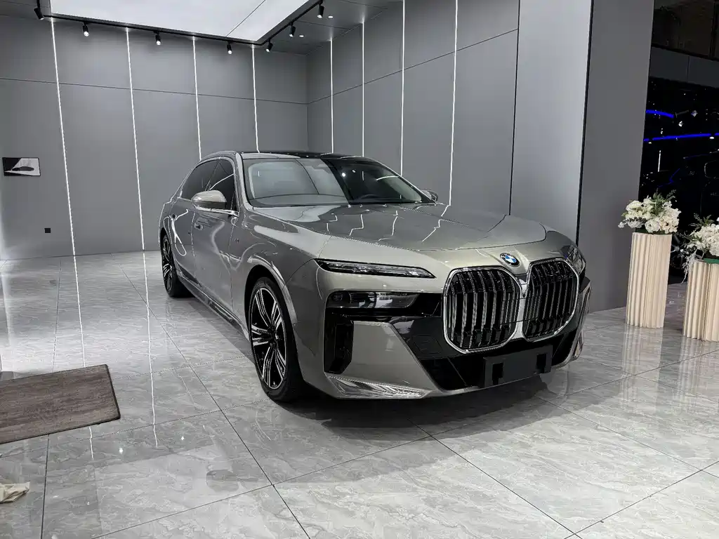 BMW 7 Series 2023