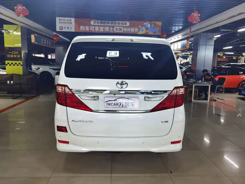 Toyota Alphard 2013 — фото 4