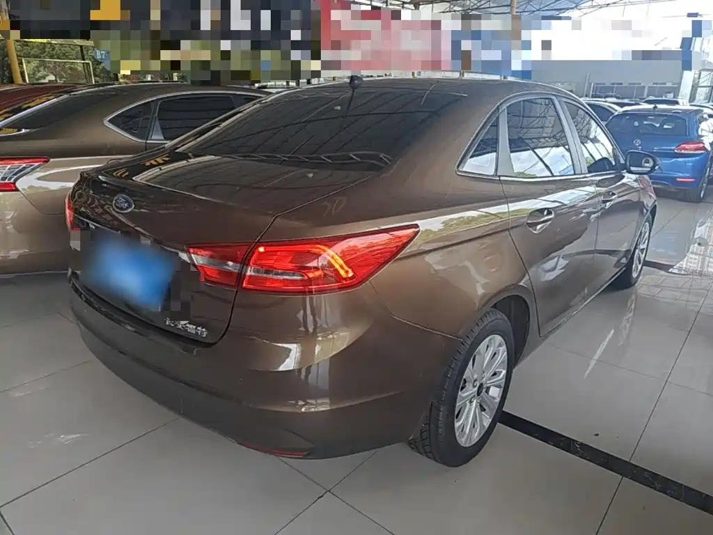 Ford Forrest 2016