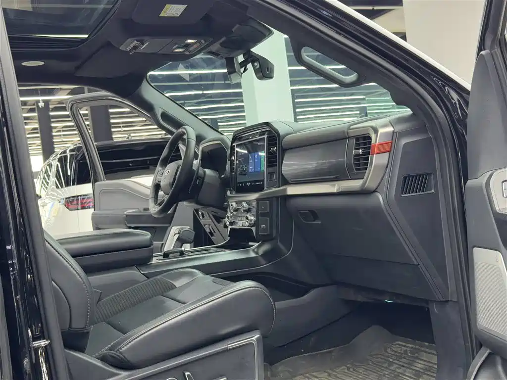 Ford F-150 Raptor 2023 — фото 10