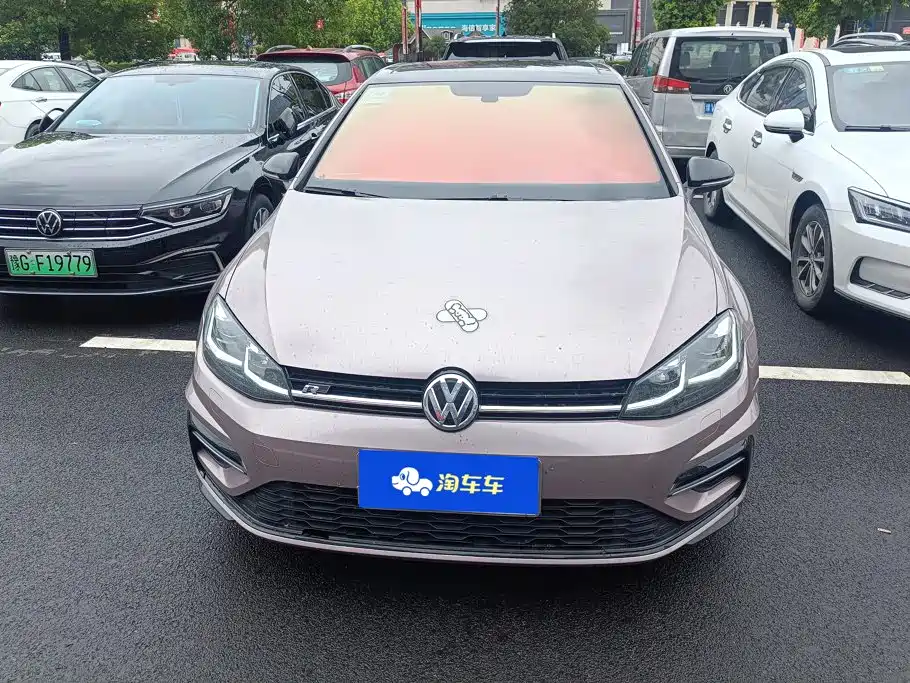 Volkswagen Golf 2020