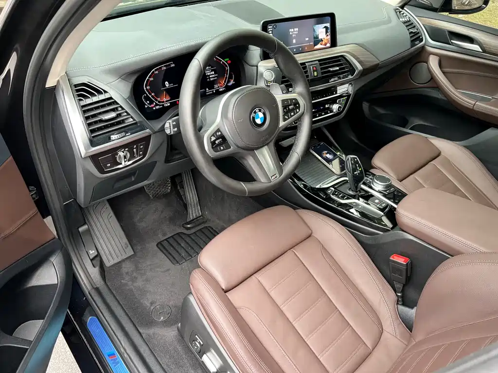 BMW X3 2021 — фото 9