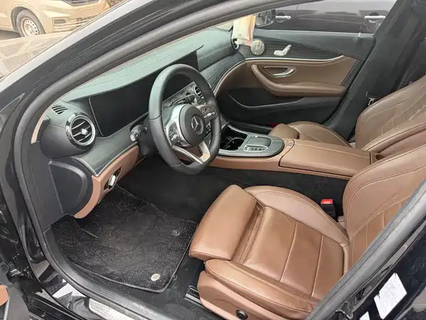 Mercedes-Benz E-Class 2019