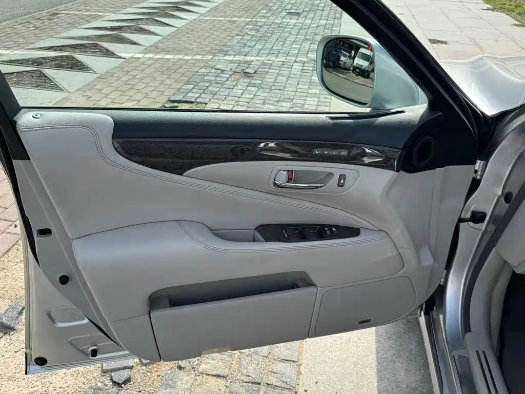 Lexus LS 2007 — фото 10