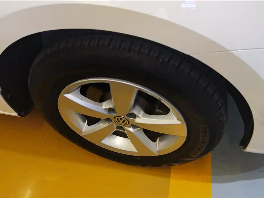Volkswagen Lavida 2016