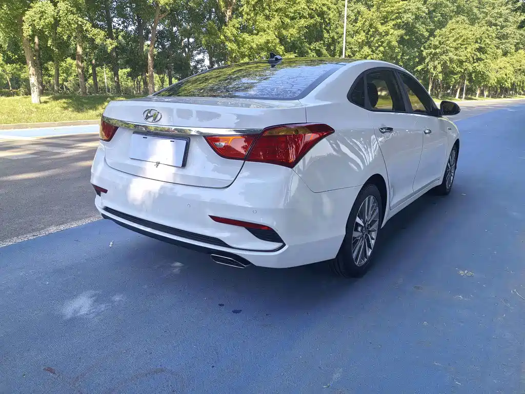 Hyundai Mistra 2017 — фото 4