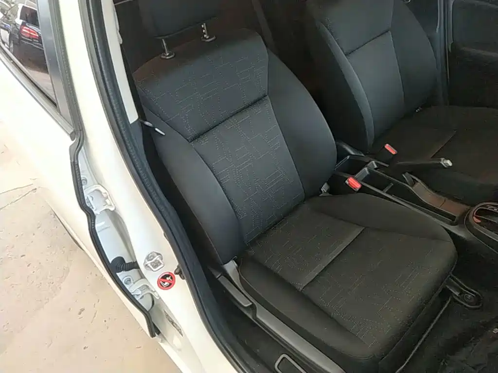Honda Fit 2018 — фото 25