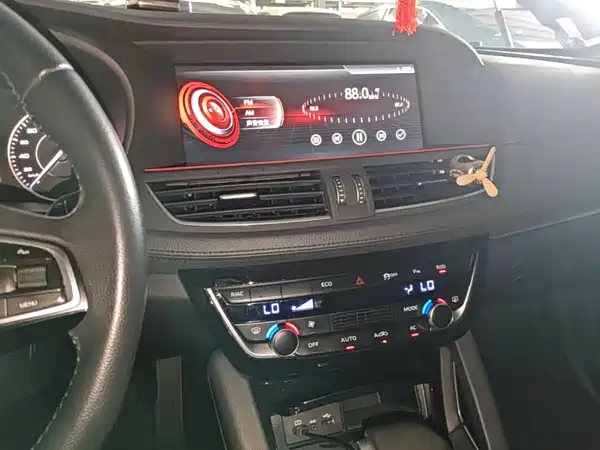 Borgward BX7 2017