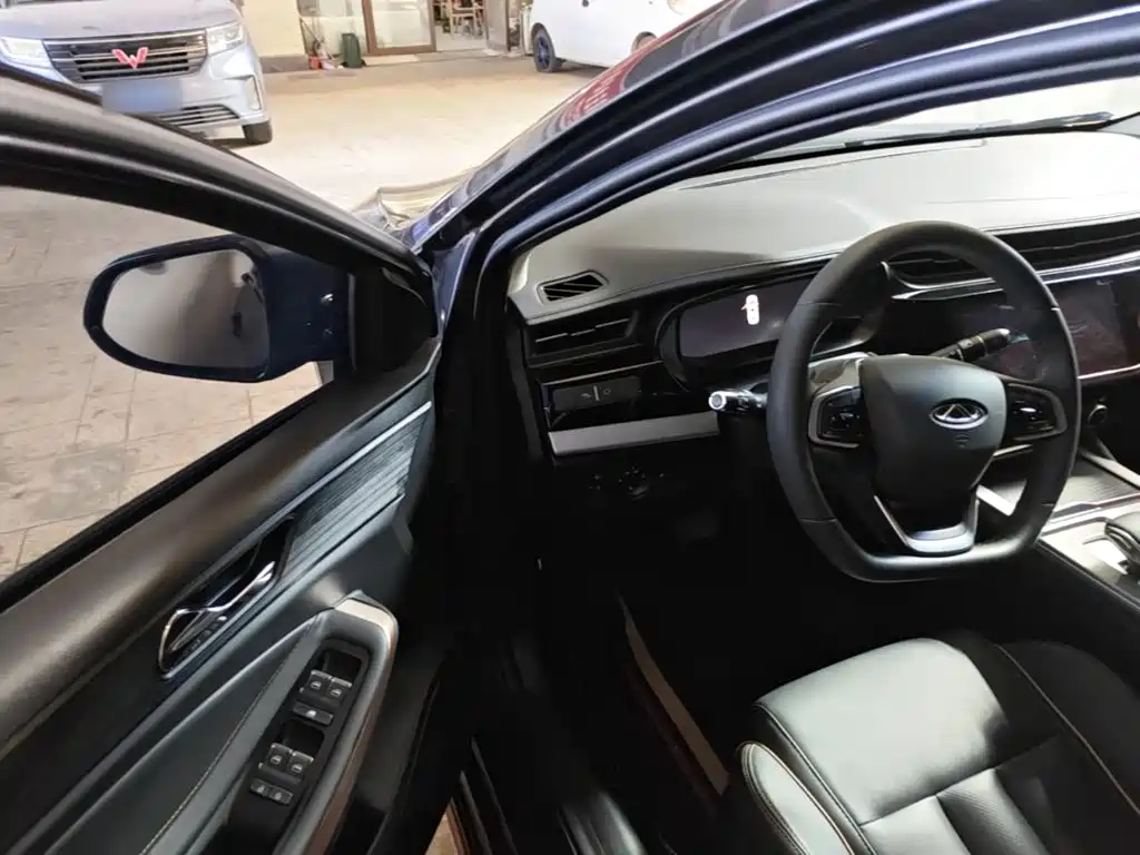 Chery Arrizo 5 PLUS 2023 — фото 16