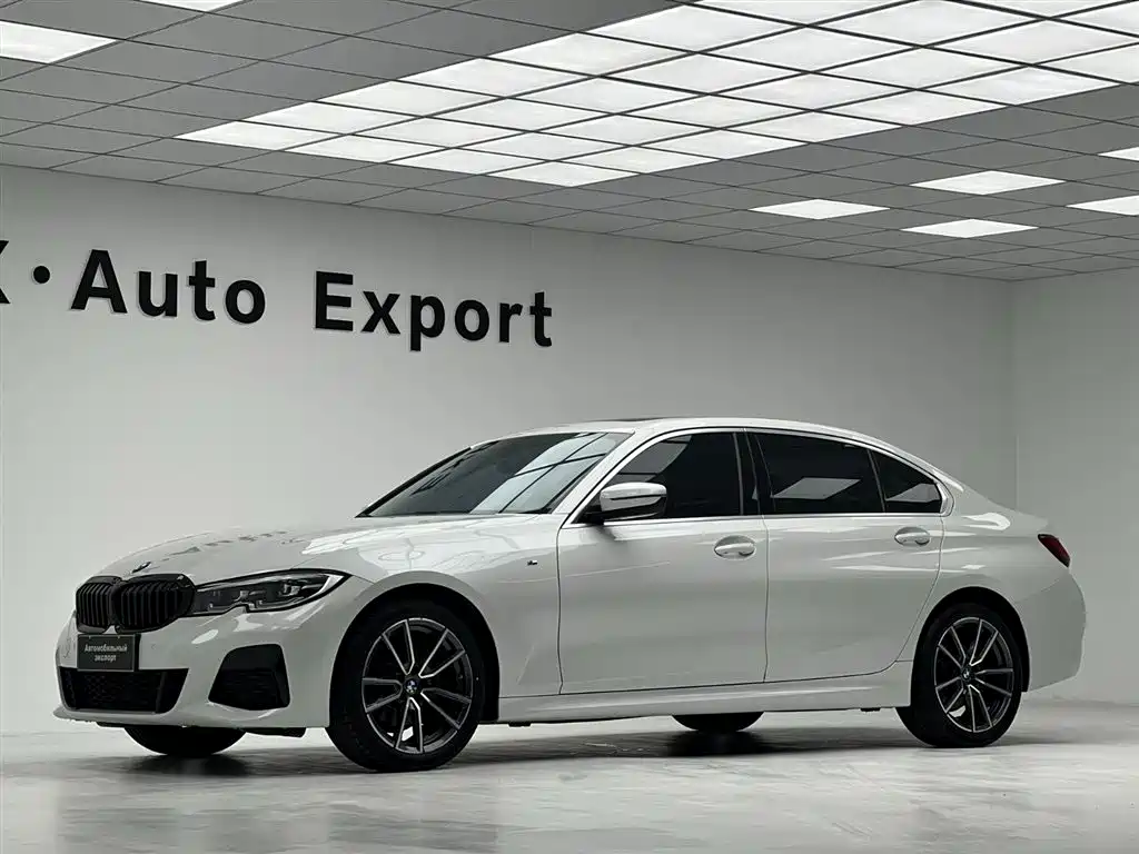 BMW 3 Series 2022