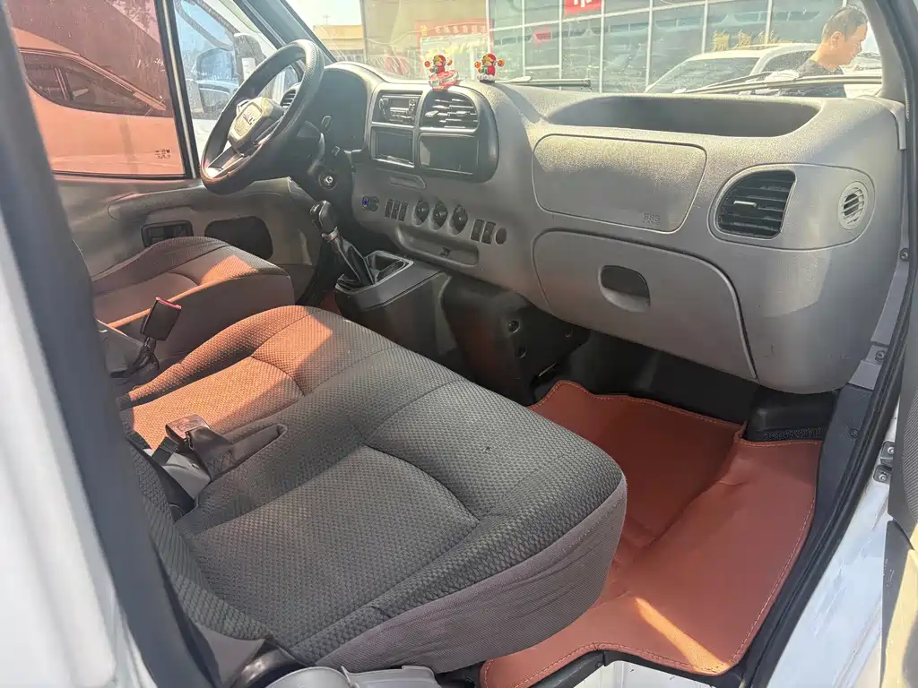 JMC Tesla 2018