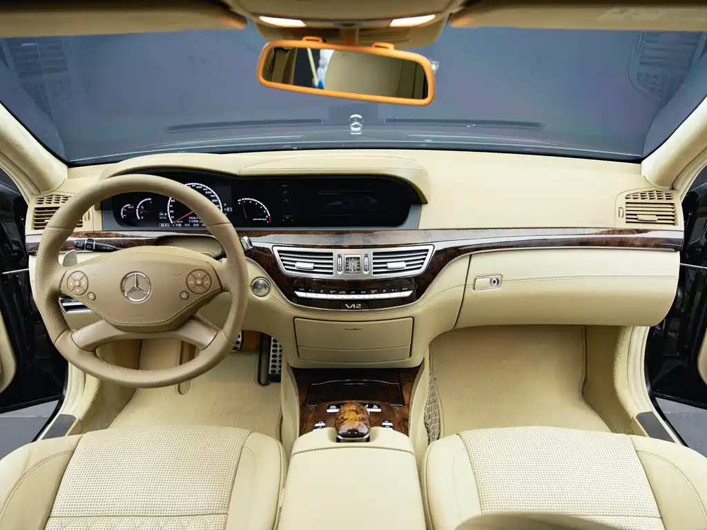 Mercedes-Benz S-Class AMG 2012 — фото 10