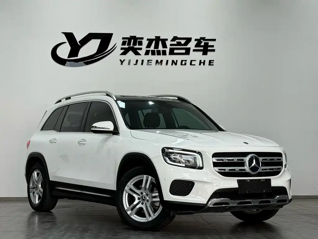 Mercedes-Benz GLB 2021