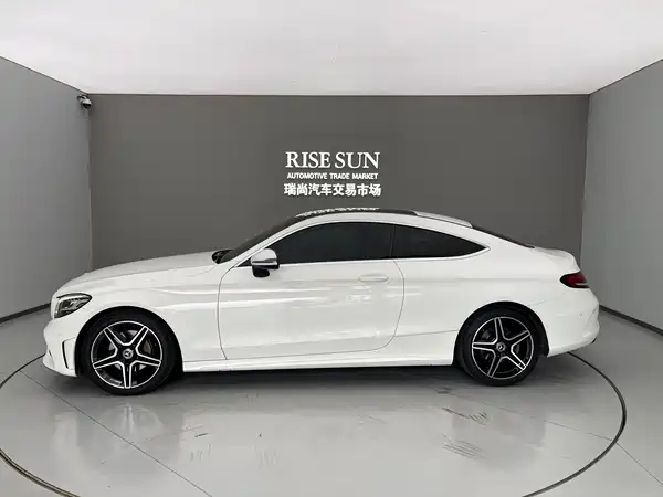 Mercedes-Benz C-Class 2019
