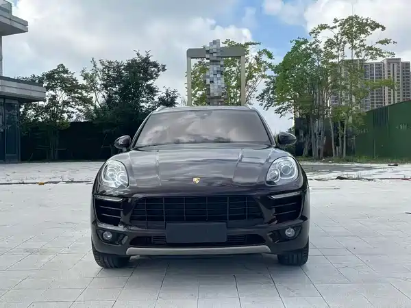 Porsche Macan 2018