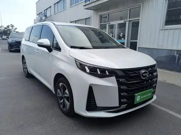 GAC Trumpchi M6 2022