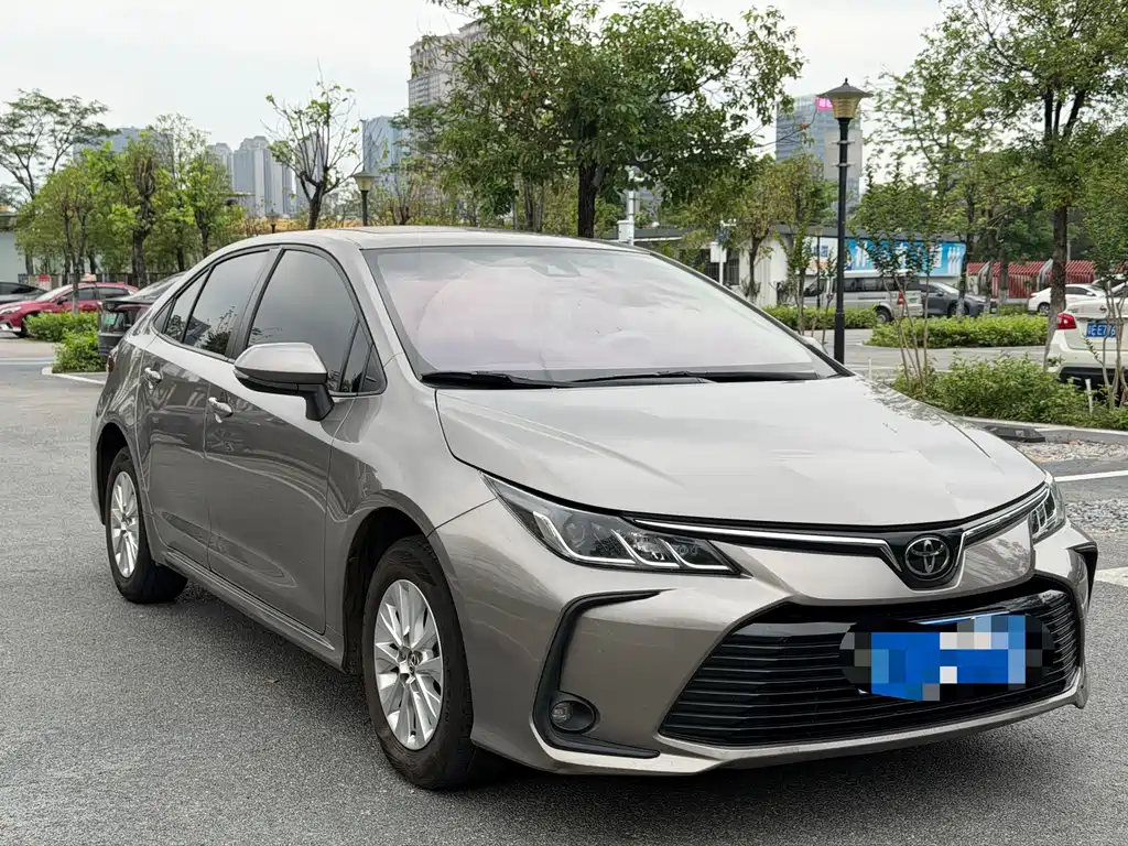 Toyota Corolla 2020 — фото 3
