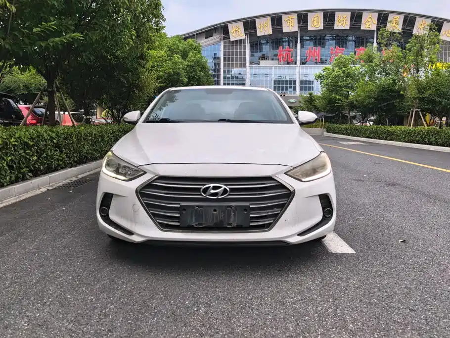 Hyundai Celesta 2016 — фото 2