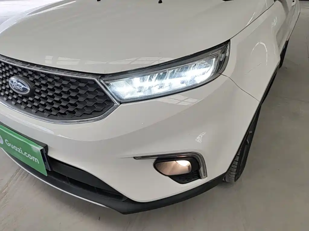 Ford Territory 2019 — фото 18