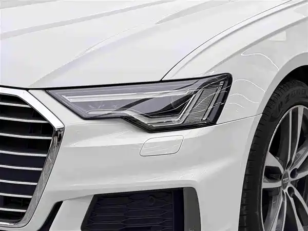 Audi A6L 2020