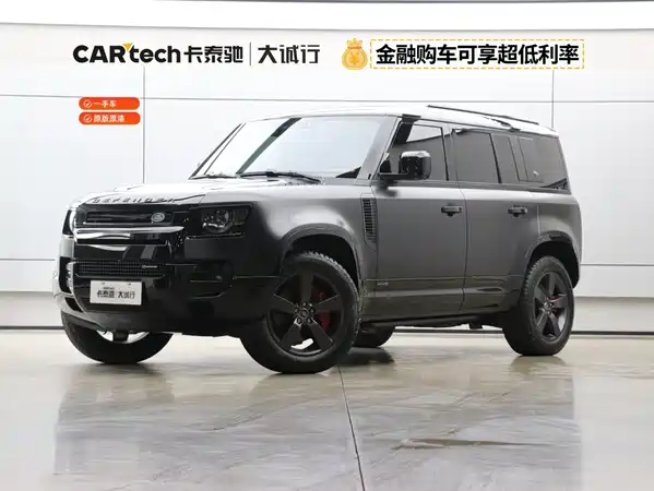 Land Rover Defender 2024