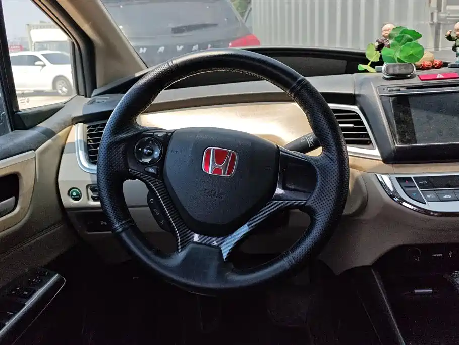 Honda Jade 2014 — фото 15