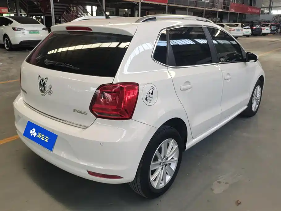 Volkswagen Polo 2014