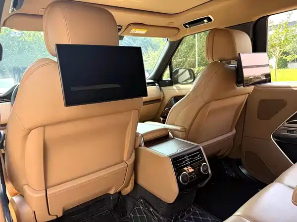 Land Rover Range Rover 2023