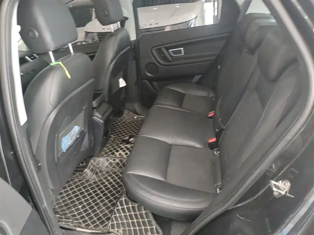 Land Rover Discovery Sport 2019 — фото 13