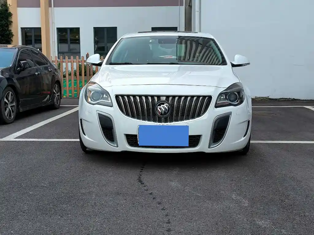 Buick Regal 2015 — фото 2