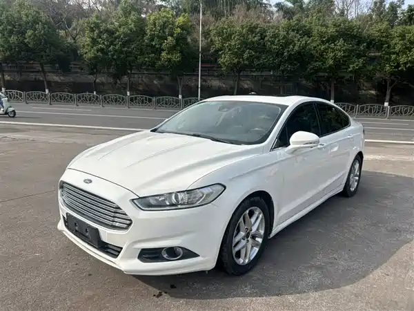 Ford Mondeo 2013