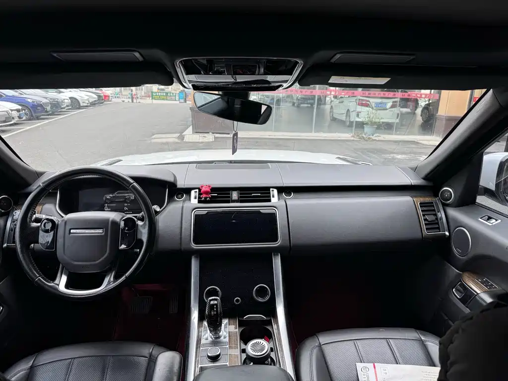 Land Rover Sport PHEV 2018 — фото 8